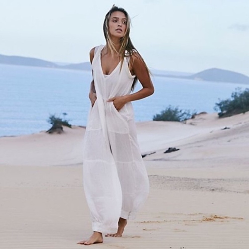 Free People Movement jumpsuit flowy halter strap pockets white - Picture 3 of 3
